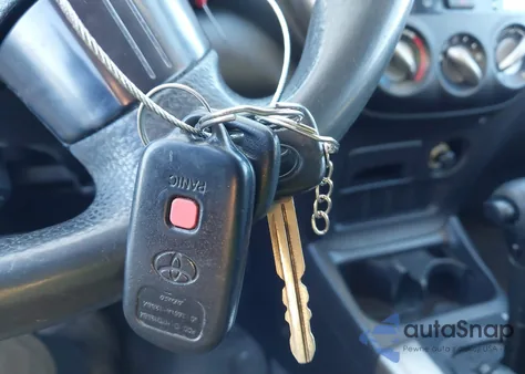 2004 Toyota Rav4 z USA, uszkodzony, nr VIN JTEGD20V340040049